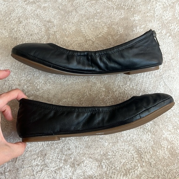 Brand New Lucky Brand Genuine Leather Black Slip On Ballet Flats Zippered Back - Picture 6 of 16